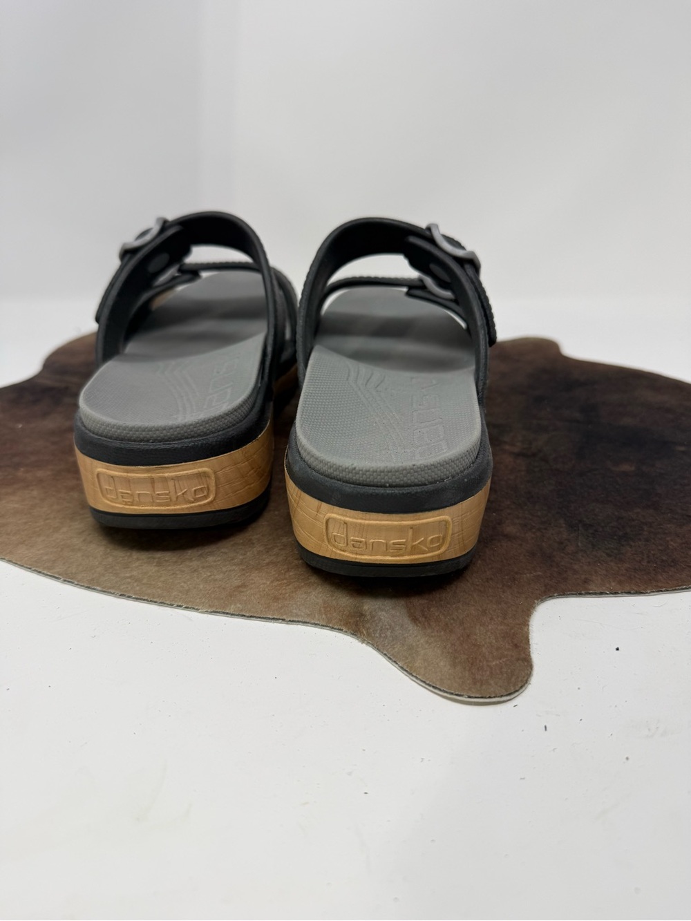 NWOT Dansko Women's Kandi Slip On Sandals Sz 39 (VYJZNU) - Picture 6 of 6